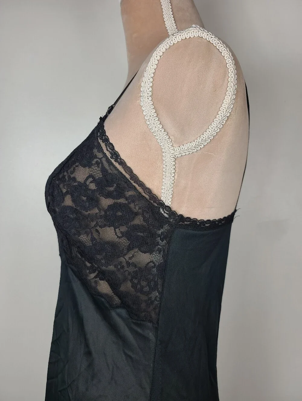 Vintage 60's Sliperfection Black Nylon Lace Trim Half Slip Retro Lingerie 34 - Picture 9 of 13